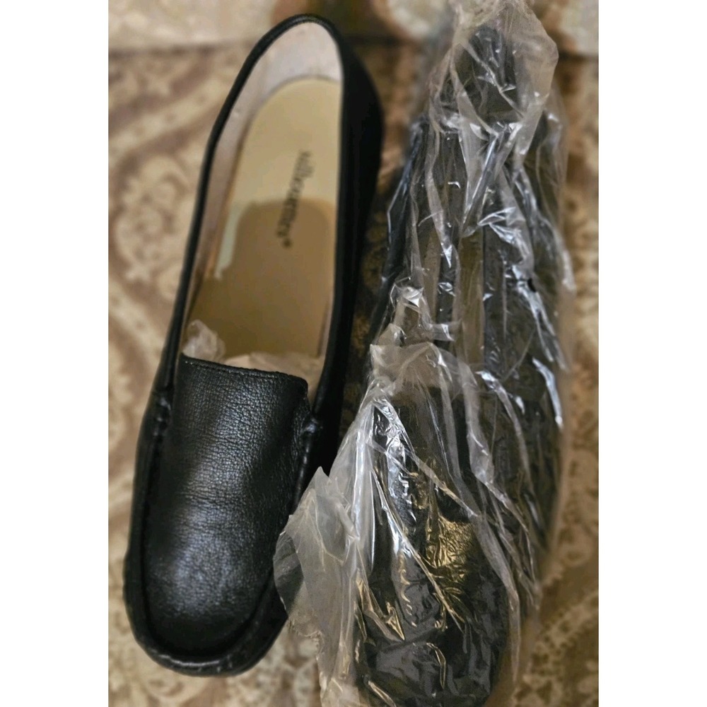 Silhouettes Women's Black Leather Flats Slip On Round Toe Size 9W Casual